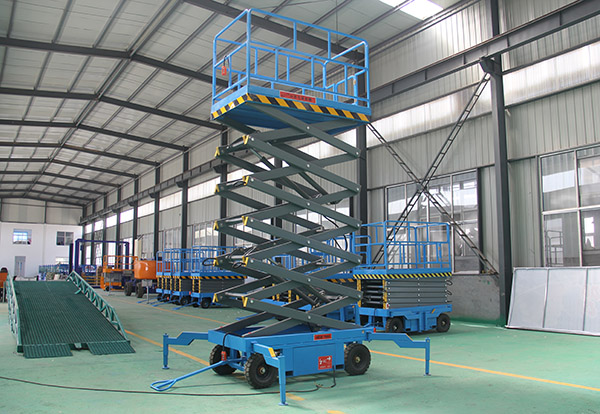 移動(dòng)剪叉式升降機(jī)